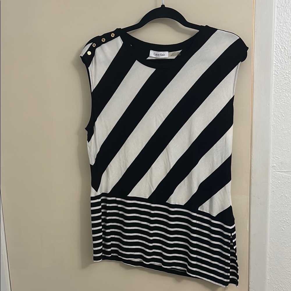 Calvin Klein Size Large  Black/White Striped Angled Stretch Jersey Top